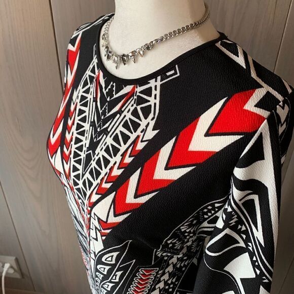 BISOU BISOU Dress Polynesian Print 8 - Picture 4 of 12